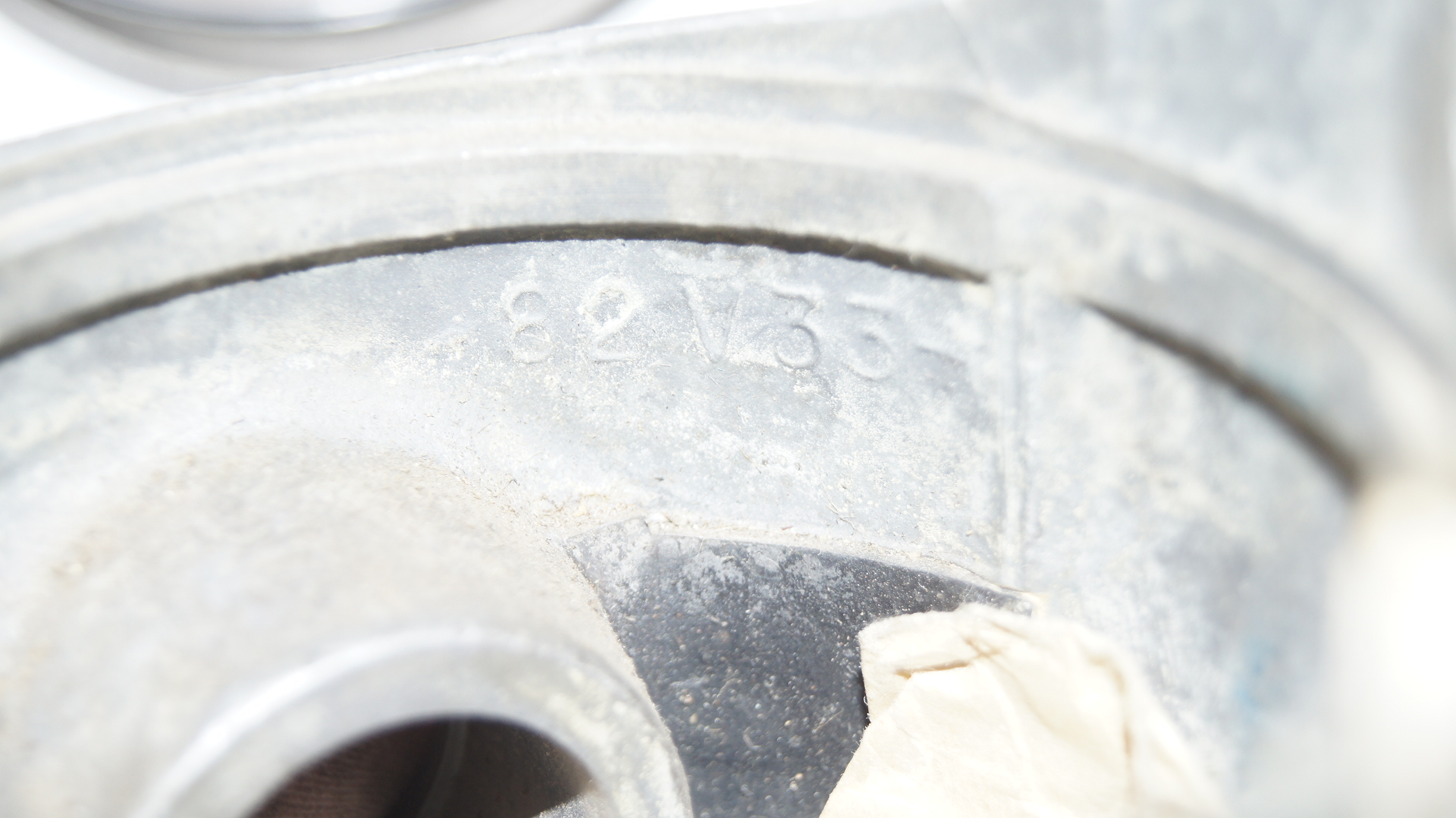 Mercedes-Benz M127.981 230SL piston set repair size 2 +1.00 83.00mm 82.97mm (early models till model 67) NOS Genuine Mercedes Part Mercedes-Benz M127.981 230SL piston set repair size 2 +1.00 83.00mm 82.97mm (early models till model 67) NOS Genuine Mercedes Part