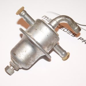 Mercedes-Benz C114 250CE / VOLVO 160 3.0 injector pressure regulator NOS 160 Mercedes-Benz C114 250CE / VOLVO 160 3.0 injector pressure regulator NOS 160