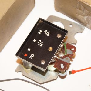 W110 W111 W112 fuel tank gauge NOS Genuine Mercedes Part