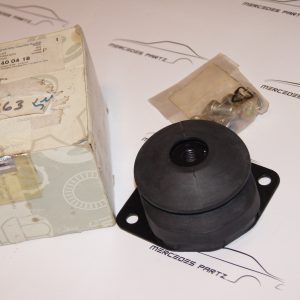 W108 W109 W111 engine rear suspension mount repair kit NEW NOS Genuine Mercedes Part W108 W109 W111 engine rear suspension mount repair kit NEW NOS Genuine Mercedes Part