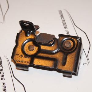 W292 W257 W253 W238 C218 W213 W212 C207 W205 W204 C197 C190 W166 hood bottom lock NEW GENUINE C190