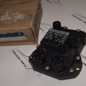 R107 300SL W124 300E CE W126 300SE SEL ignition control box NEW NOS A0085456432 Genuine Mercedes Part R107 300SL W124 300E CE W126 300SE SEL ignition control box NEW NOS A0085456432 Genuine Mercedes Part