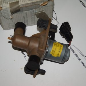 sprinter W901 W902 W903 W904 W690 heater valve NEW NOS Genuine Mercedes Part sprinter W901 W902 W903 W904 W690 heater valve NEW NOS Genuine Mercedes Part