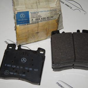 W140 front brake pads Mercedes-Benz Genuine Genuine Mercedes Part