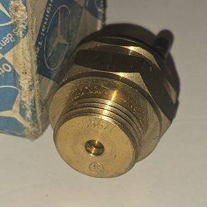 W100 W108 W109 W110 W111 W112 W113 W114 W115 kick down switch NEW NOS Genuine Mercedes Part