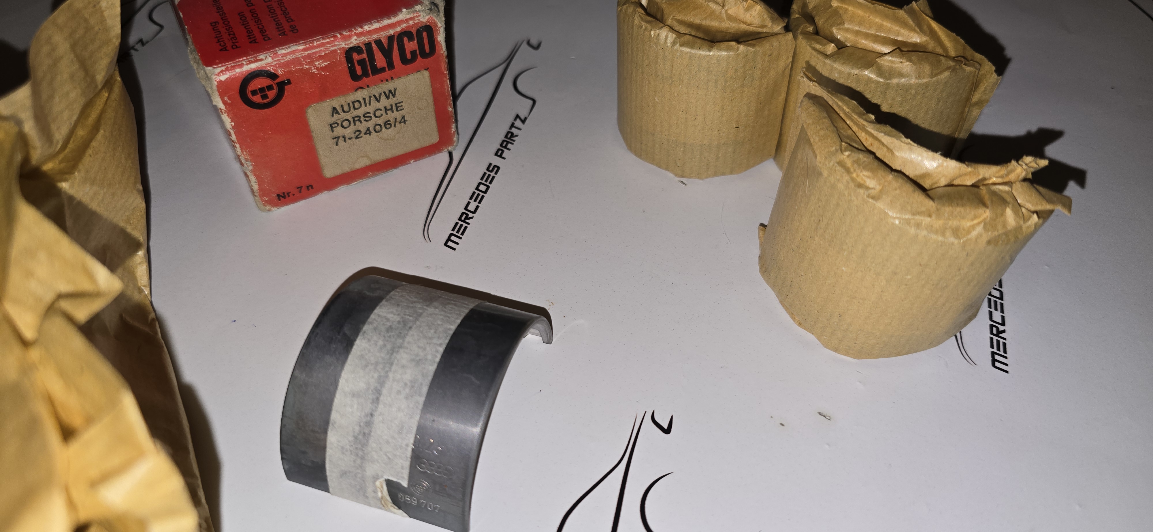 VW AUDI PORSCHE connecting rod bearing +0.25mm repair size 1 GLYCO VW AUDI PORSCHE connecting rod bearing +0.25mm repair size 1 GLYCO