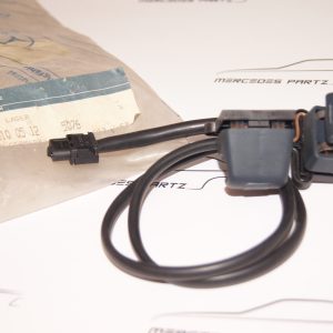 W140 sun visor bearing attachment NEW NOS Genuine Mercedes Part