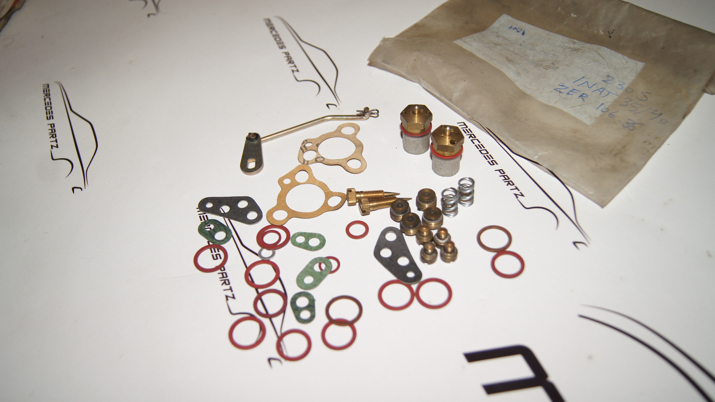 W111 230S Zenith INAT 35/40 carburetor repair kit M180