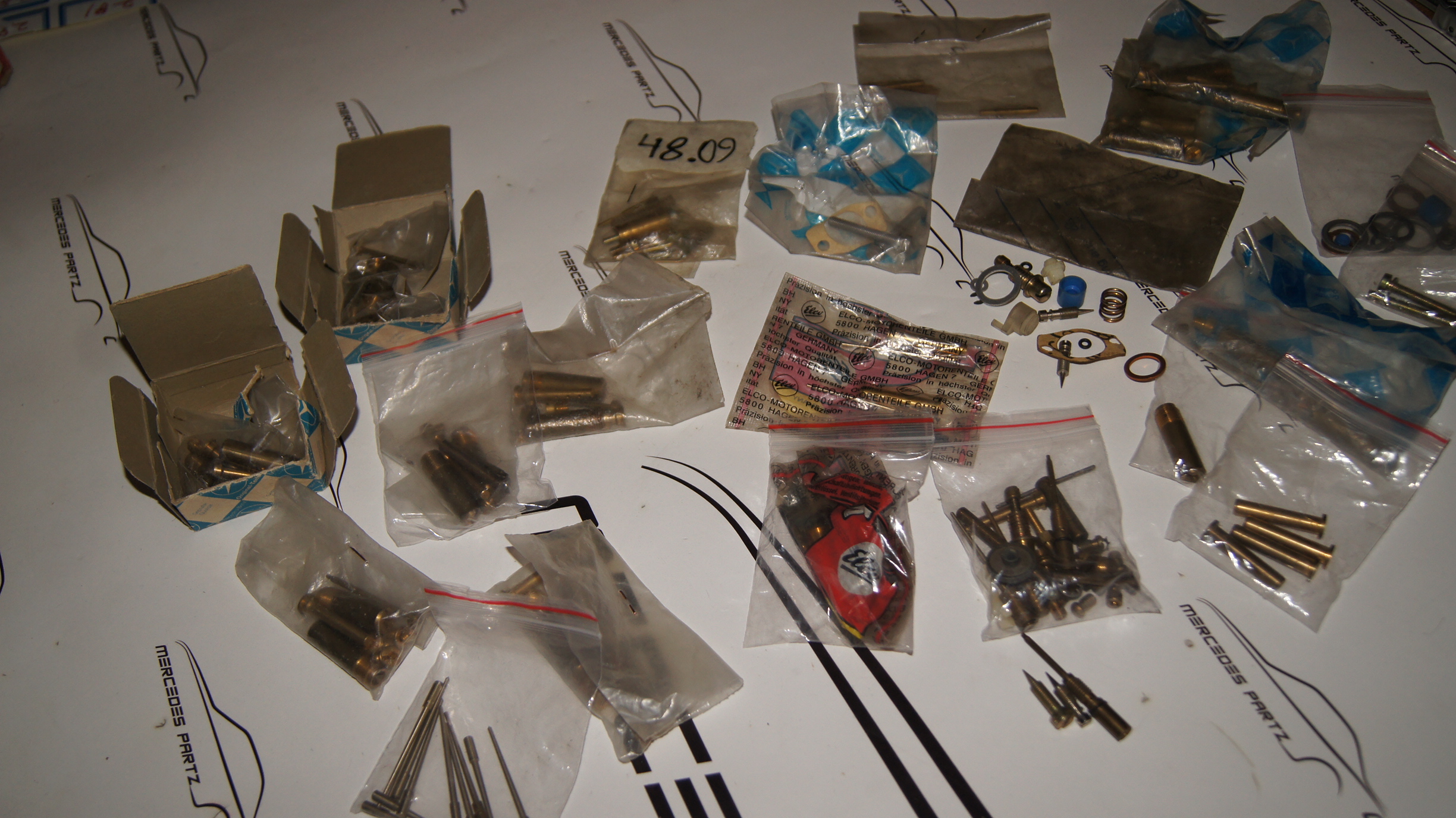 M115 M114 M130 M110 M123 M180 carburetor repair kits **whole sale** Genuine Mercedes Part