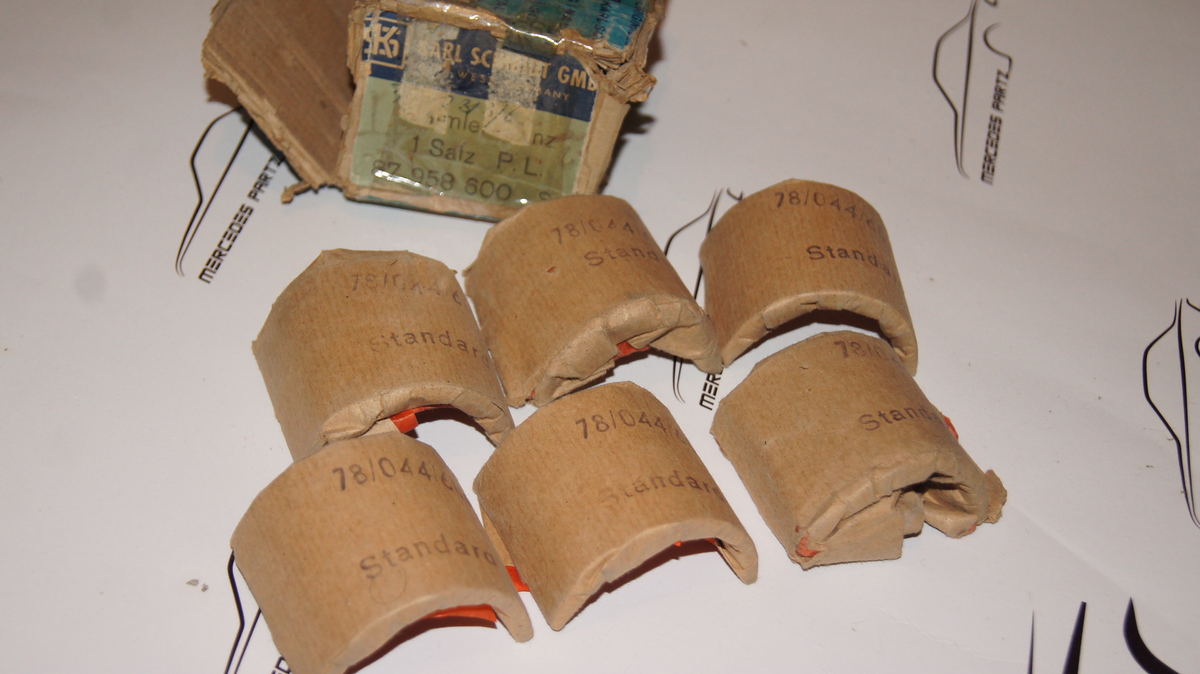 early M127 M180 connecting rod bearing set STD Kolbenschmidt