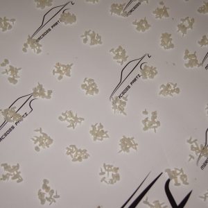 **Whole Sale** 500pcs of W114 W115 W116 W123 W126 W201 grill clip NEW NOS A2019882578 Genuine Mercedes Part