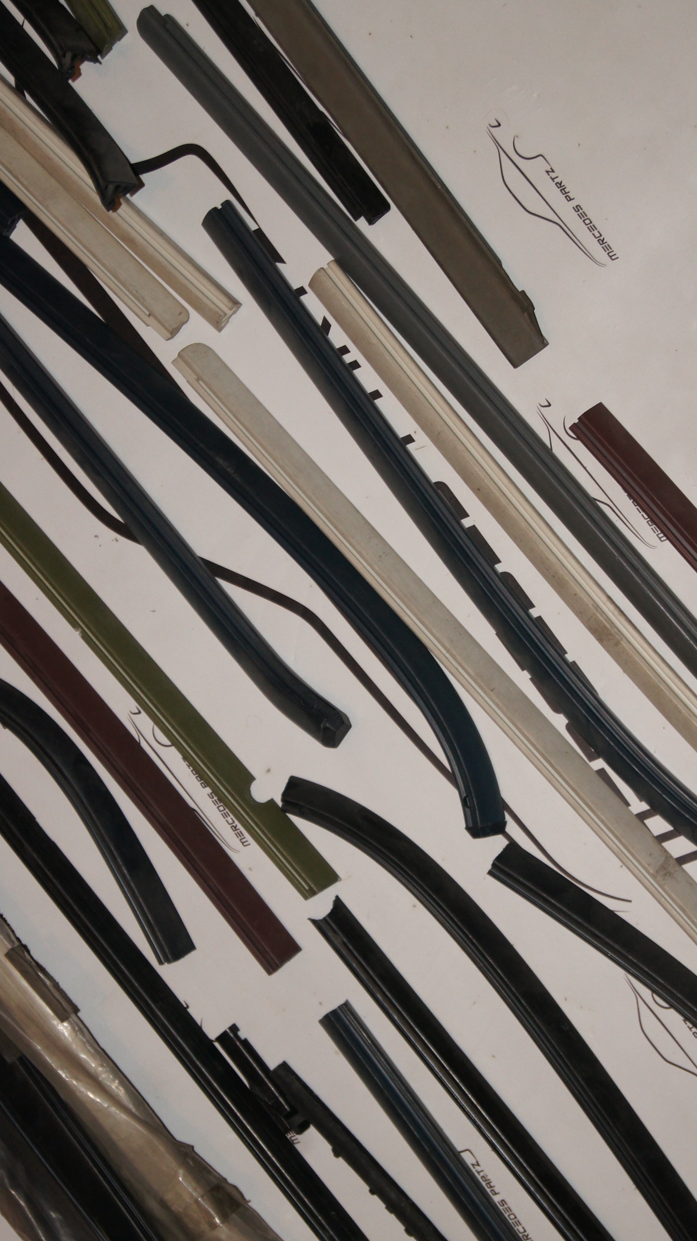 **WHOLE SALE FREE SHIPPING** Mercedes-Benz Curtains and curtain hooks NOS FREE SHIPPING **WHOLE SALE FREE SHIPPING** Mercedes-Benz Curtains and curtain hooks NOS FREE SHIPPING