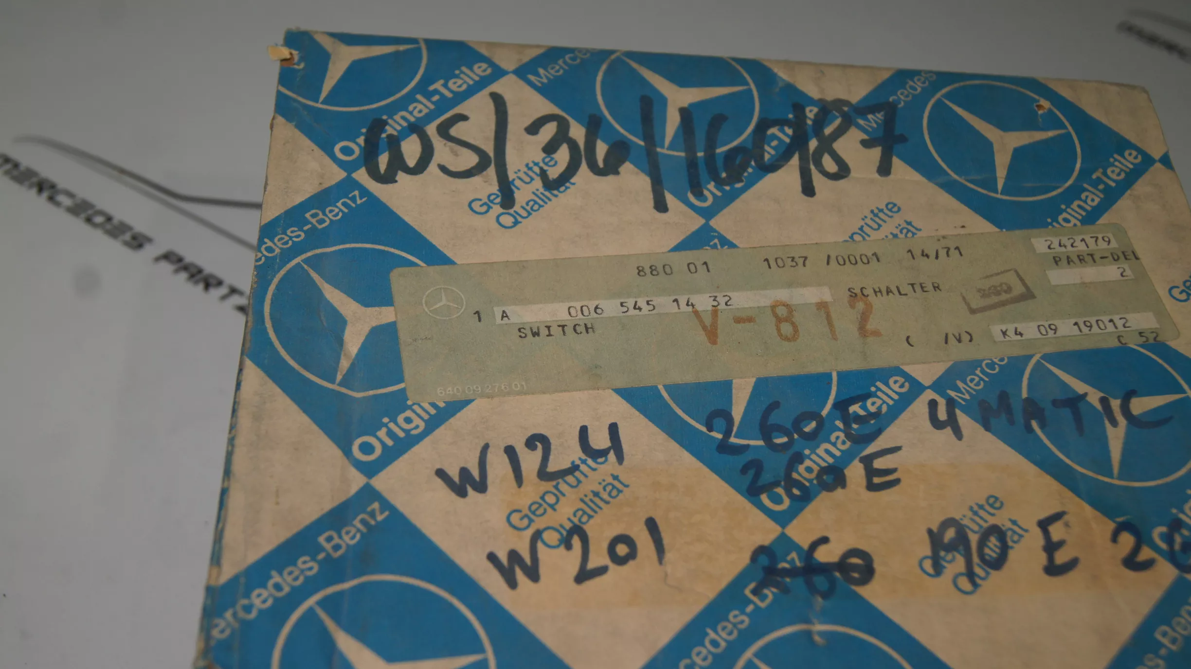 New Mercedes W124 260E W201 190E 2.6 KE CONTROL UNIT **FREE SHIPPING** Bosch New Mercedes W124 260E W201 190E 2.6 KE CONTROL UNIT **FREE SHIPPING** Bosch