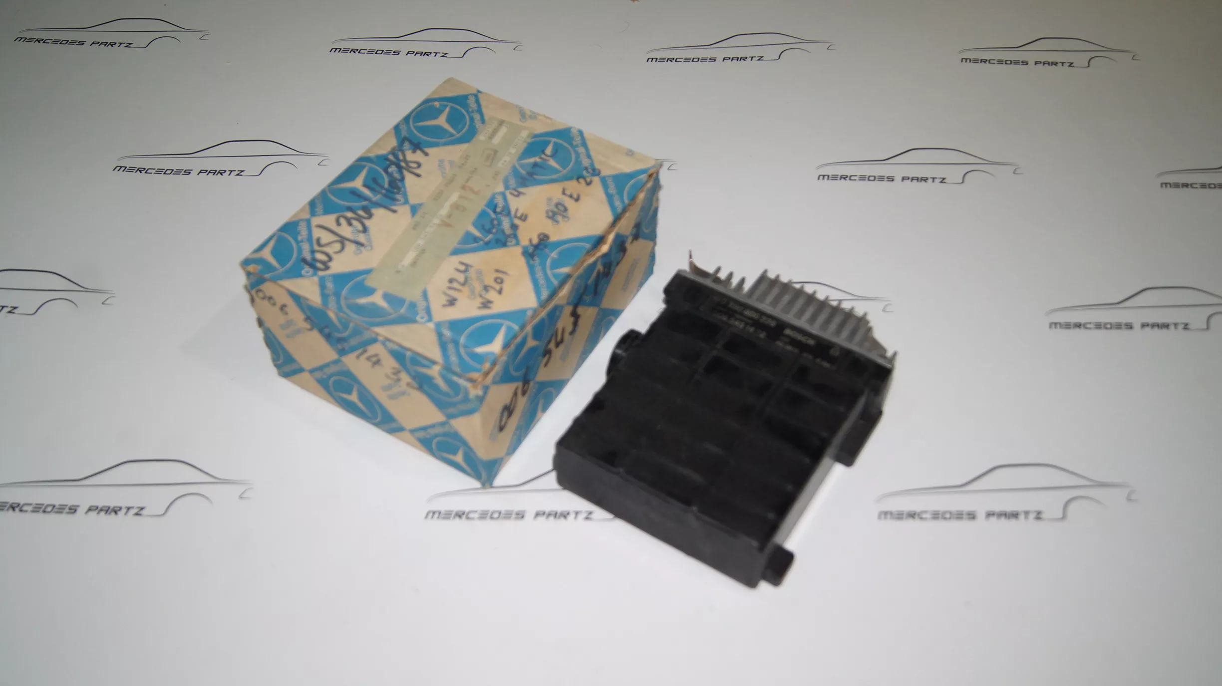 New Mercedes W124 260E W201 190E 2.6 KE CONTROL UNIT **FREE SHIPPING** Bosch New Mercedes W124 260E W201 190E 2.6 KE CONTROL UNIT **FREE SHIPPING** Bosch