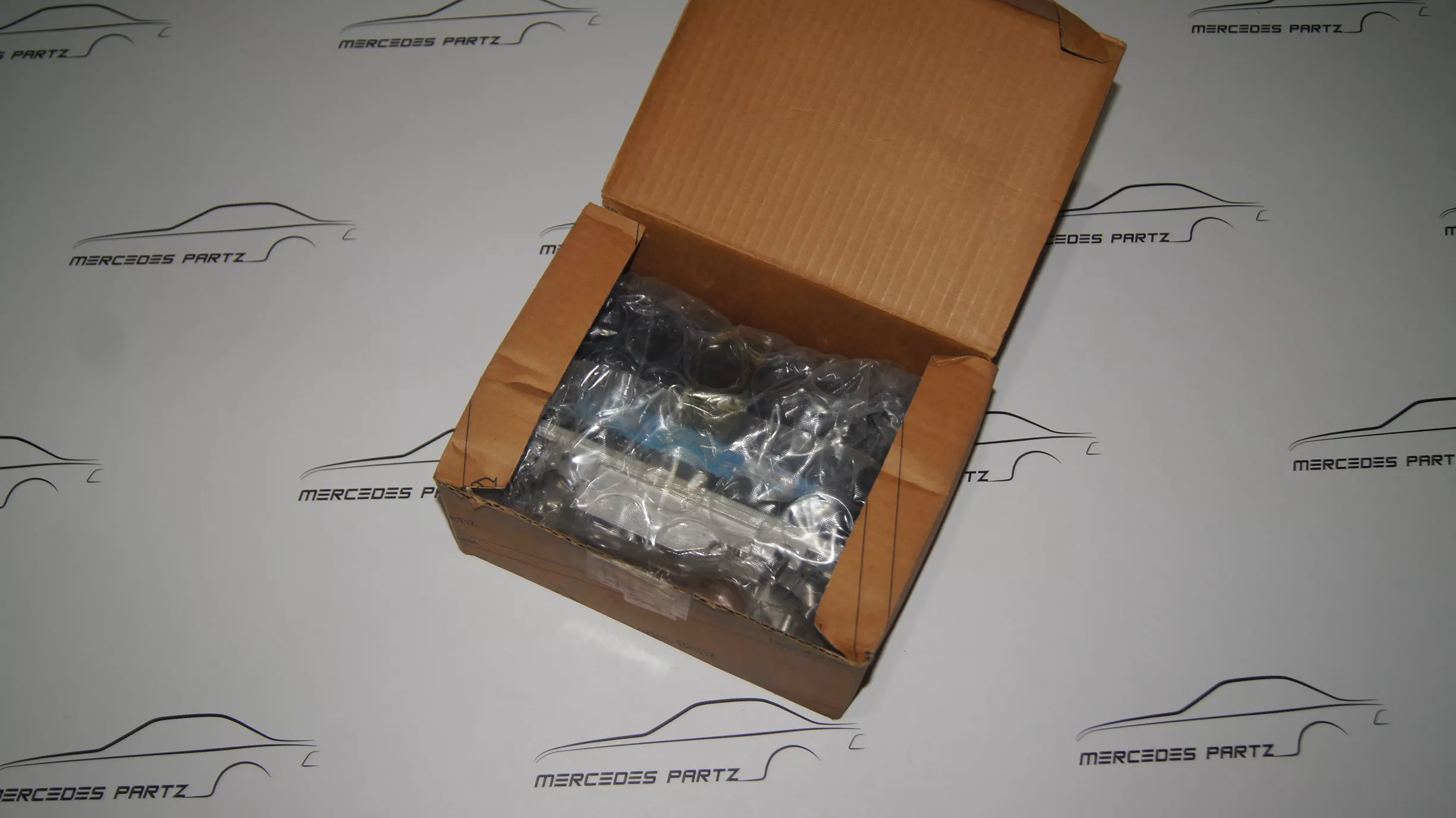 New Mercedes-Benz W202 CONTROL UNIT ABS **FREE SHIPPING** FREE SHIPPING New Mercedes-Benz W202 CONTROL UNIT ABS **FREE SHIPPING** FREE SHIPPING