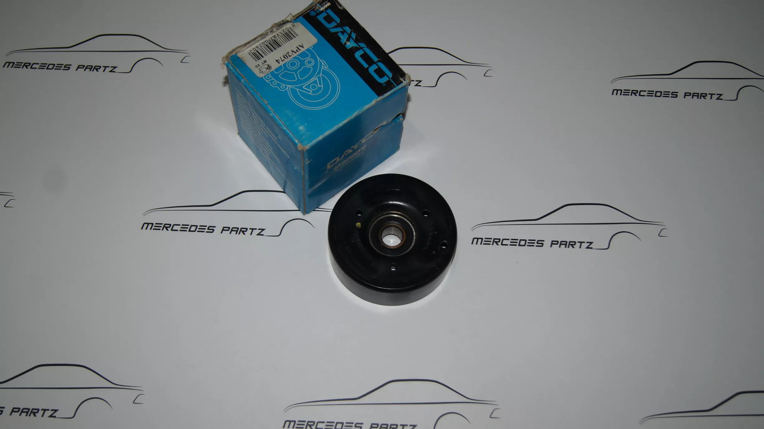 M104 M111 M119 engine BELT TIGHTENER PULLEY C208 M104 M111 M119 engine BELT TIGHTENER PULLEY C208