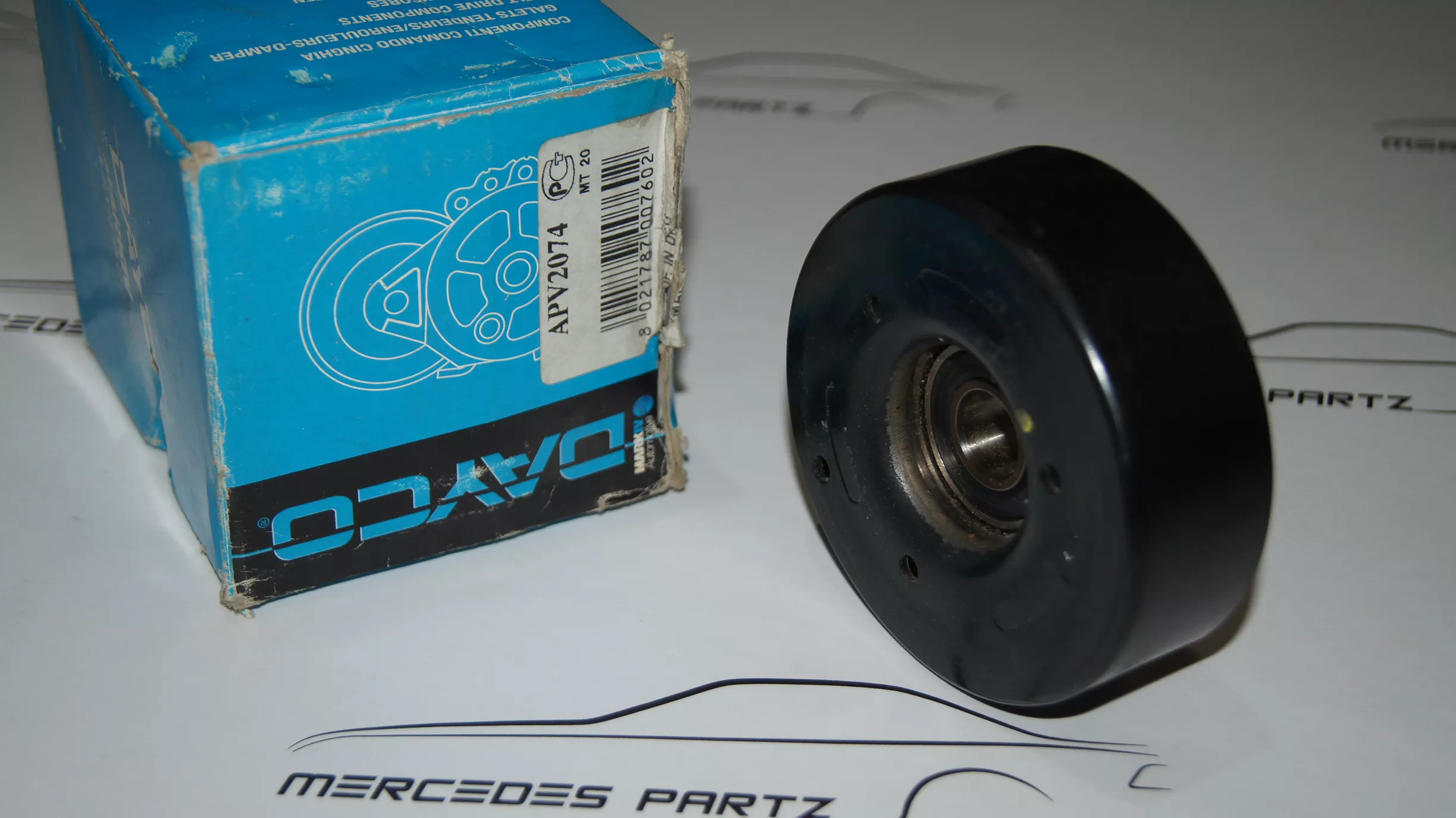 M104 M111 M119 engine BELT TIGHTENER PULLEY C208 M104 M111 M119 engine BELT TIGHTENER PULLEY C208