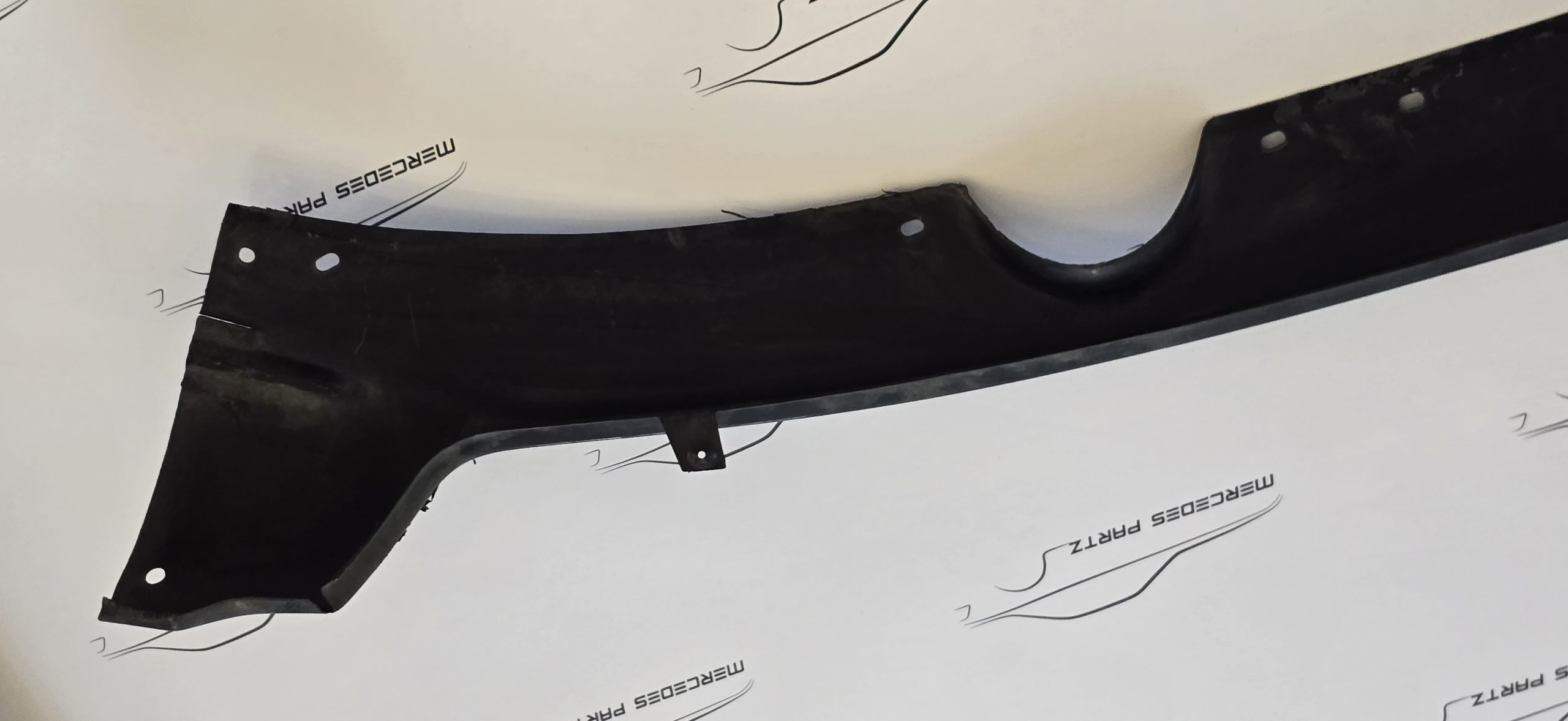Mercedes-Benz W116 lower part New Genuine Mercedes Part Mercedes-Benz W116 lower part New Genuine Mercedes Part