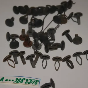 "WHOLE SALE 35 PCs" Mercedes W107 W109 W108 W186 W115 W114 W116 Clip New