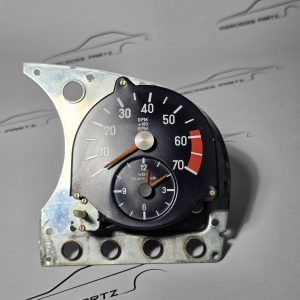 VDO 230/102/4 , Mercedes-Benz W107 450 380SL 1974-1981 tachometer USED